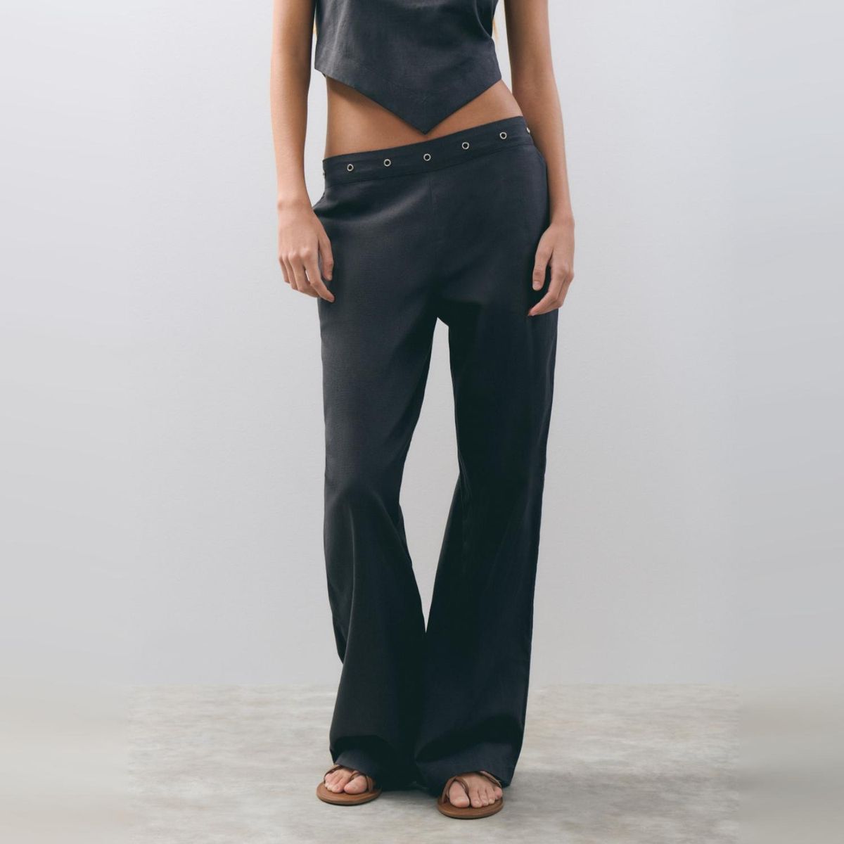 BROWNIE - Pantalón Aldogon Eyelets Mujer Brownie