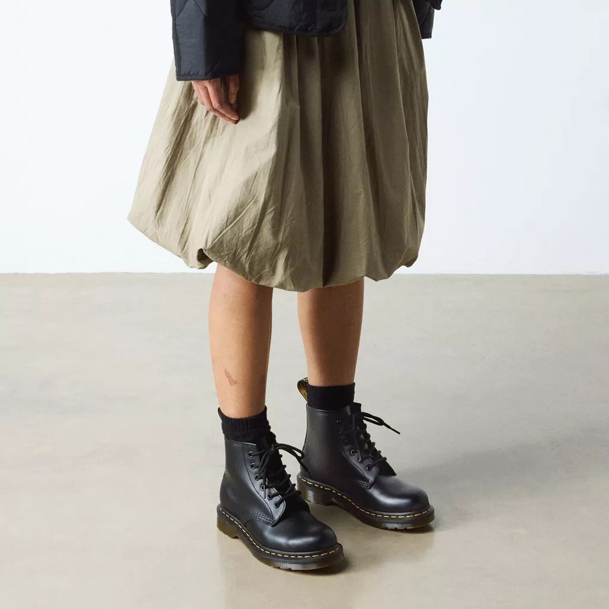 DR MARTENS - 101 Ys Botín Hombre Cuero Smooth Negro Dr Martens