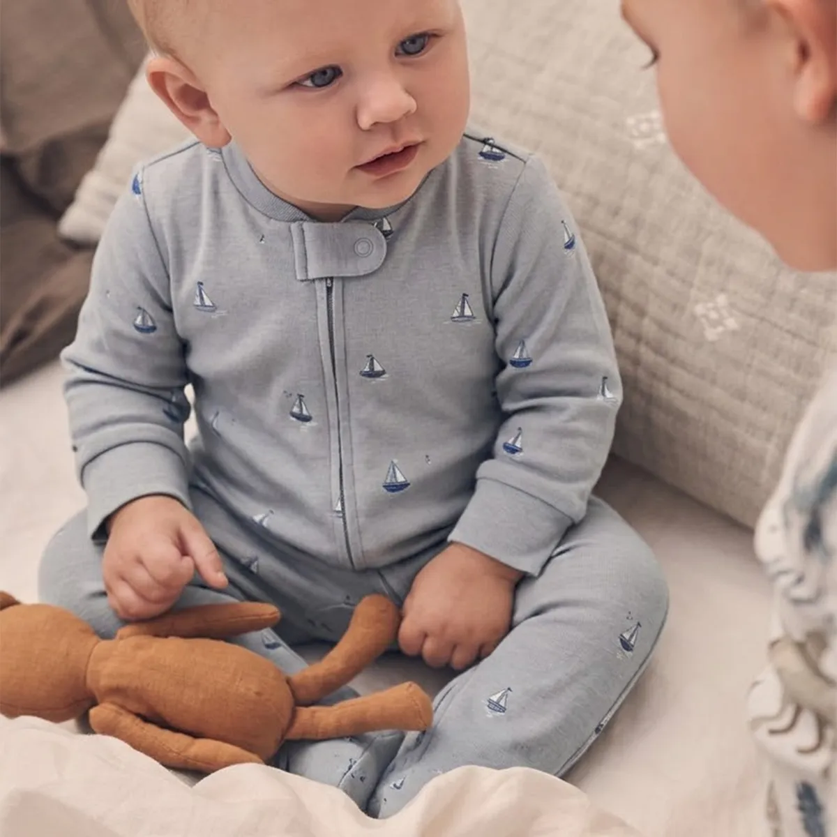 CARTER'S - Pijama Little Planet Algodón Orgánico Bebé Unisex Rn A 9 Meses