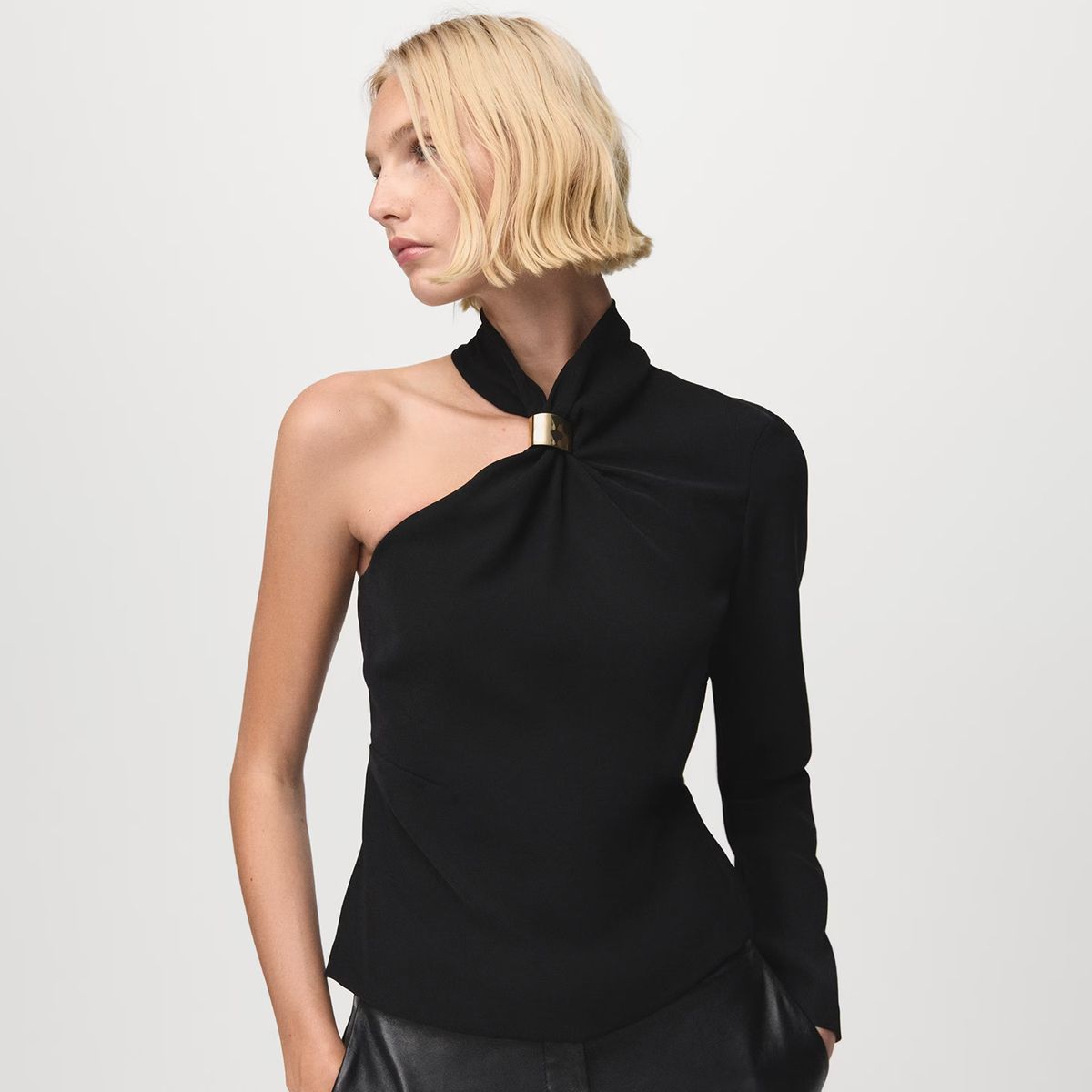 MANGO - Blusa Asimétrica Detalle Metálico Mujer Mango
