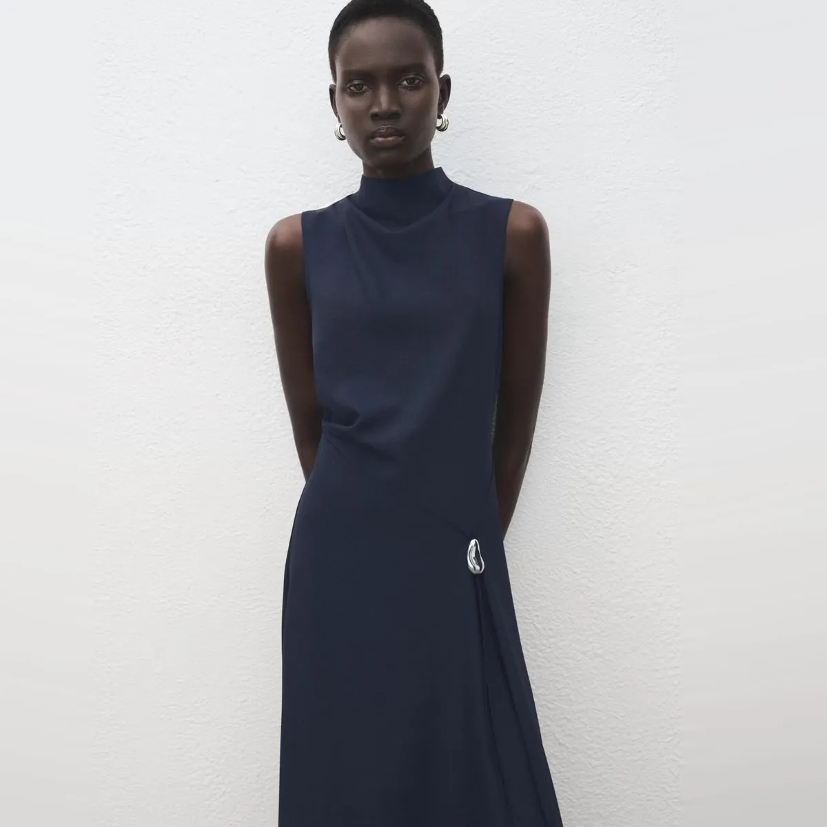 MANGO - Vestido Evasé Adorno Metálico Mujer Mango