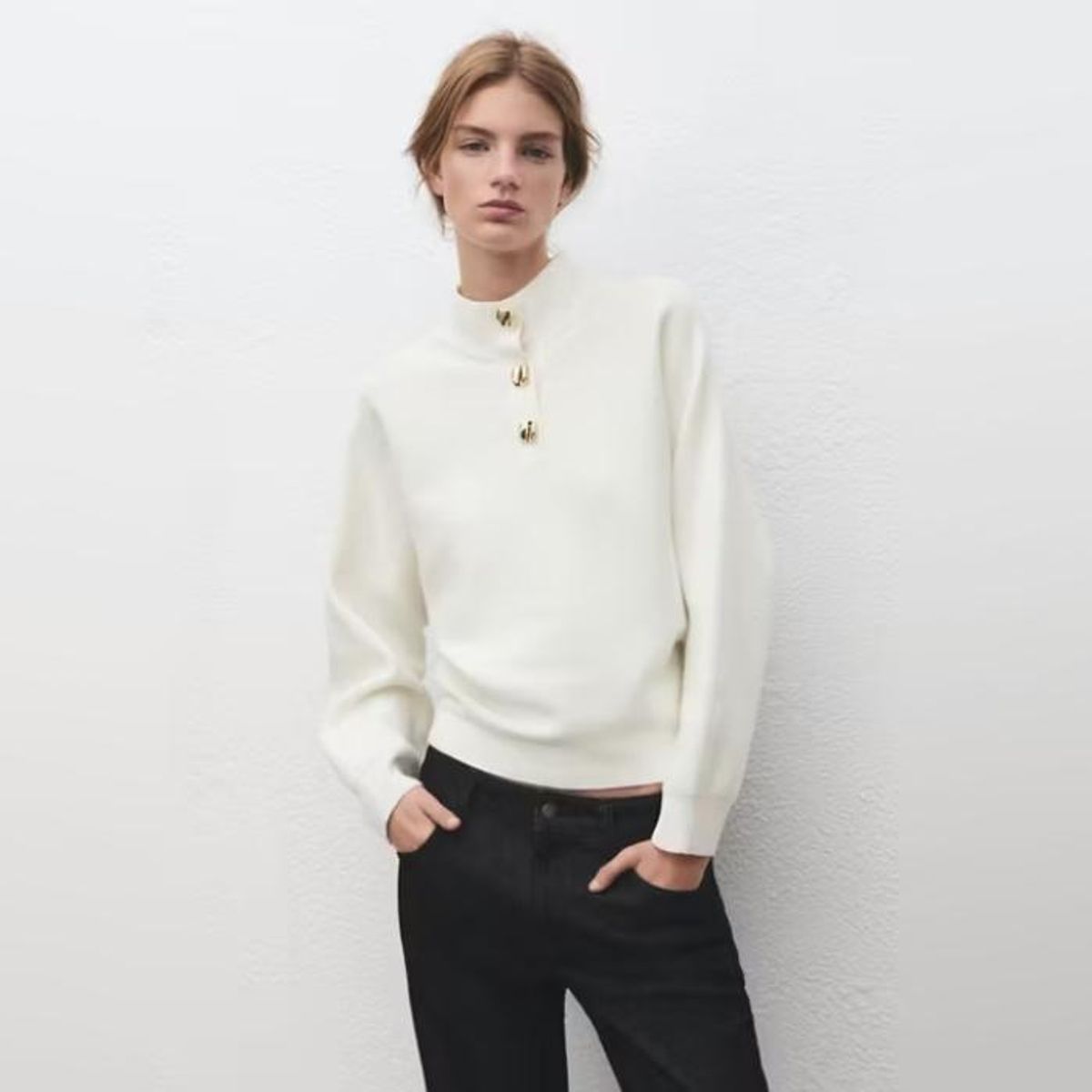 MANGO - Sweater Cuello Alto Botones Joya Mujer Mango