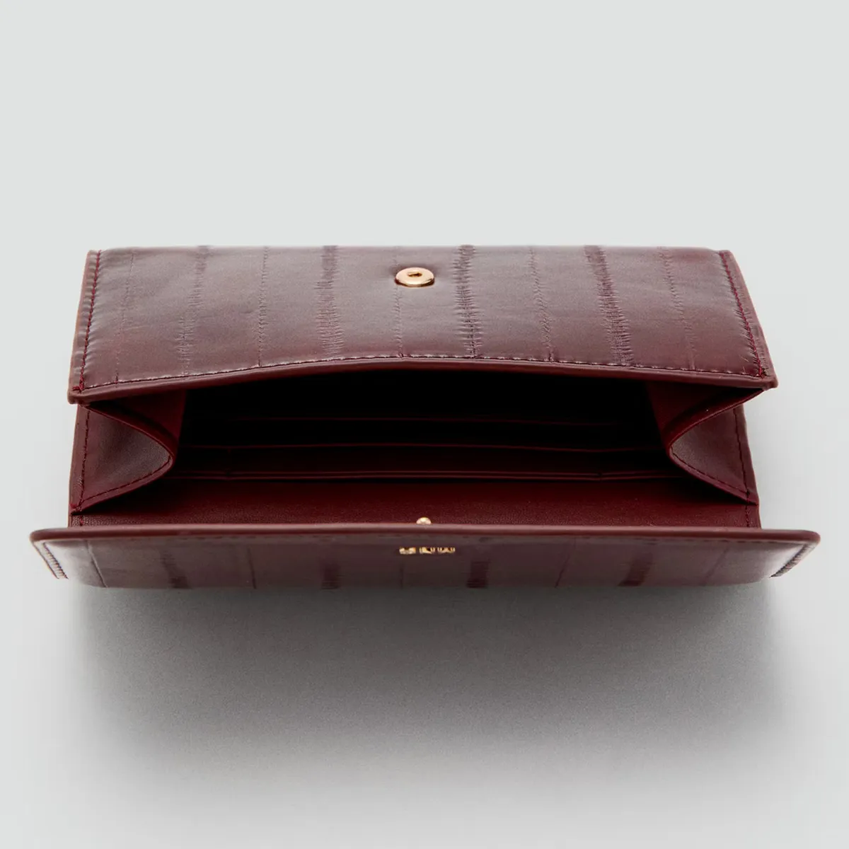 MANGO - Billetera Grande Textura Mujer Mango