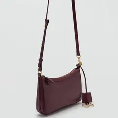 MANGO - Cartera Bandolera Charm Anillas Mujer