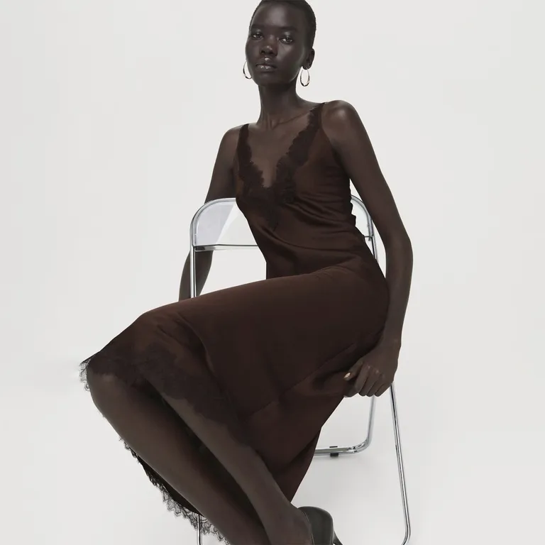 Vestido Lencero Satinado Mujer