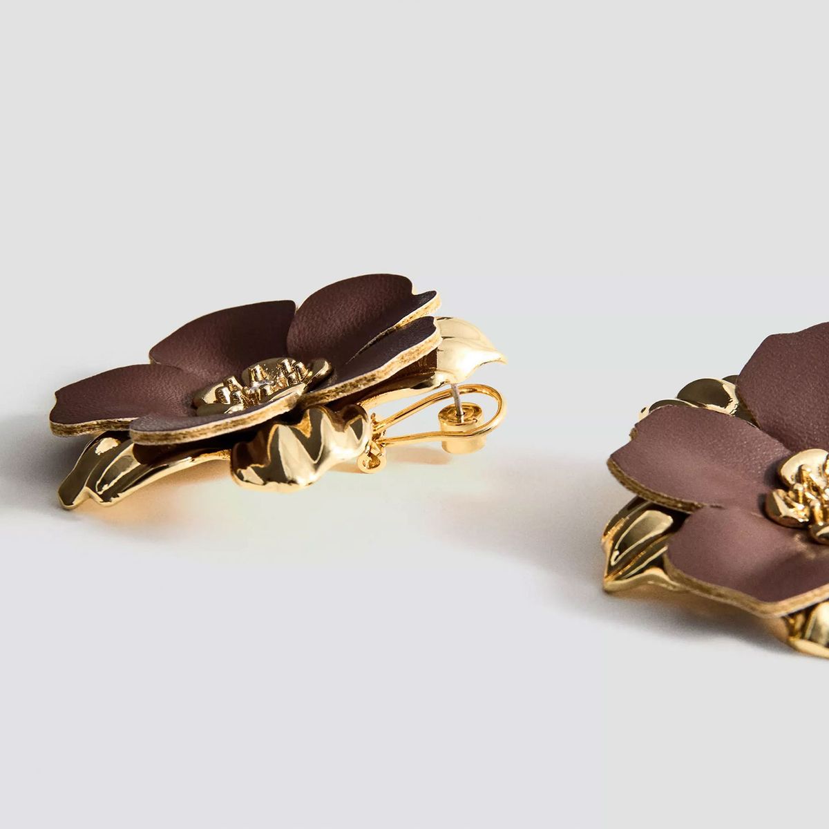 MANGO - Aros Metálicos Flores Mujer Mango