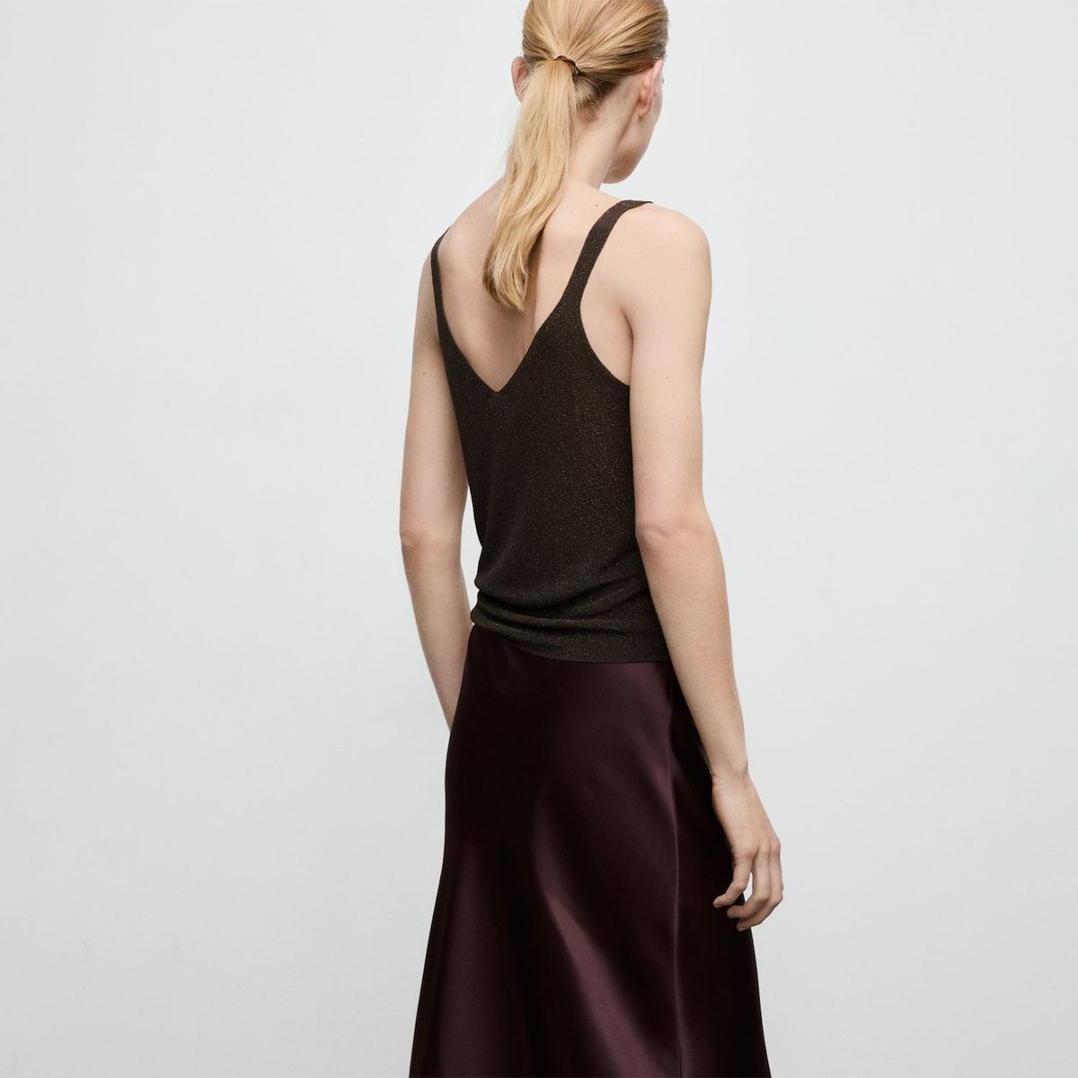 MANGO - Polera Punto Lúrex Cuello Pico Mujer Mango