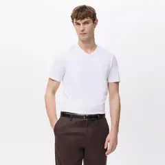 MANGO MAN - Polera 100% Algodón Cuello Pico Slim Fit Hombre