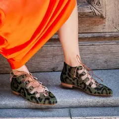 DE FLORES Y FLOREROS - Botín Berlin Hunting Cuero