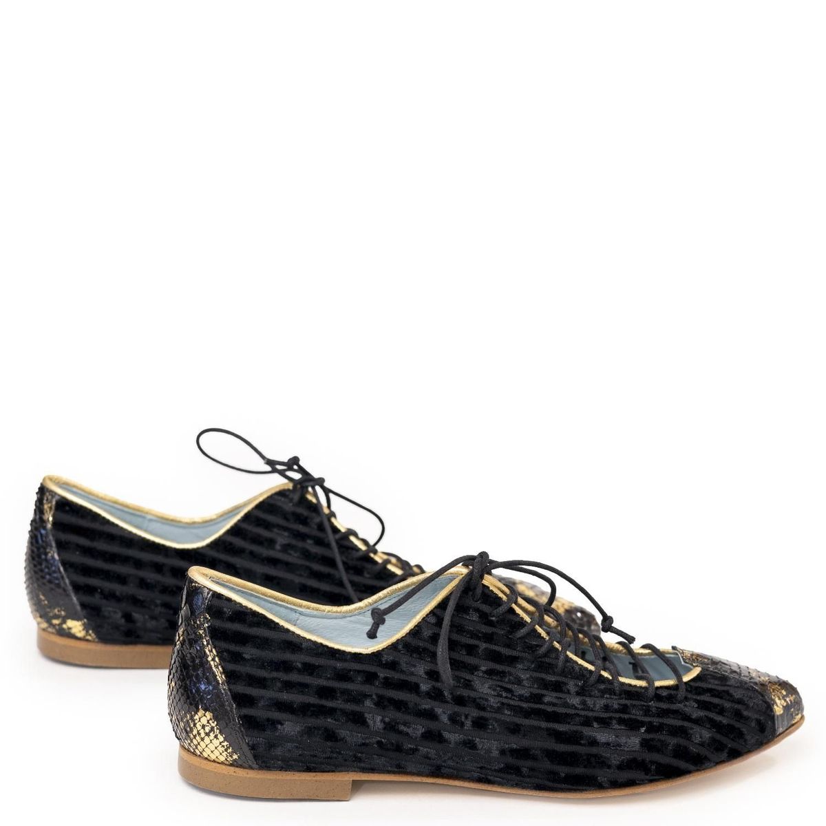 DE FLORES Y FLOREROS - Zapato Python Suecia Dorado Cuero