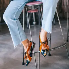 DE FLORES Y FLOREROS - Zapato Lisboa Velvet Cuero