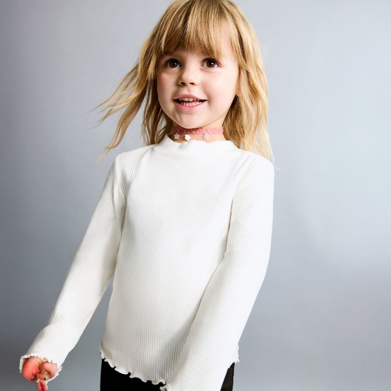 MANGO KIDS Polera Canalé Cuello Alto Niño