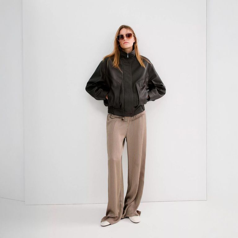 Pantalón Satinado Rayas Mujer