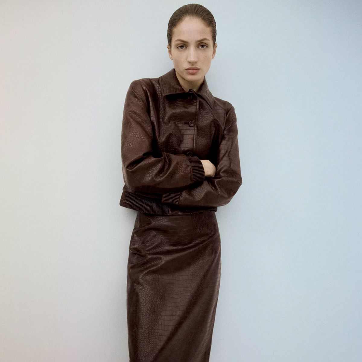 MANGO - Chaqueta Bomber Efecto Piel Coco Mujer Mango