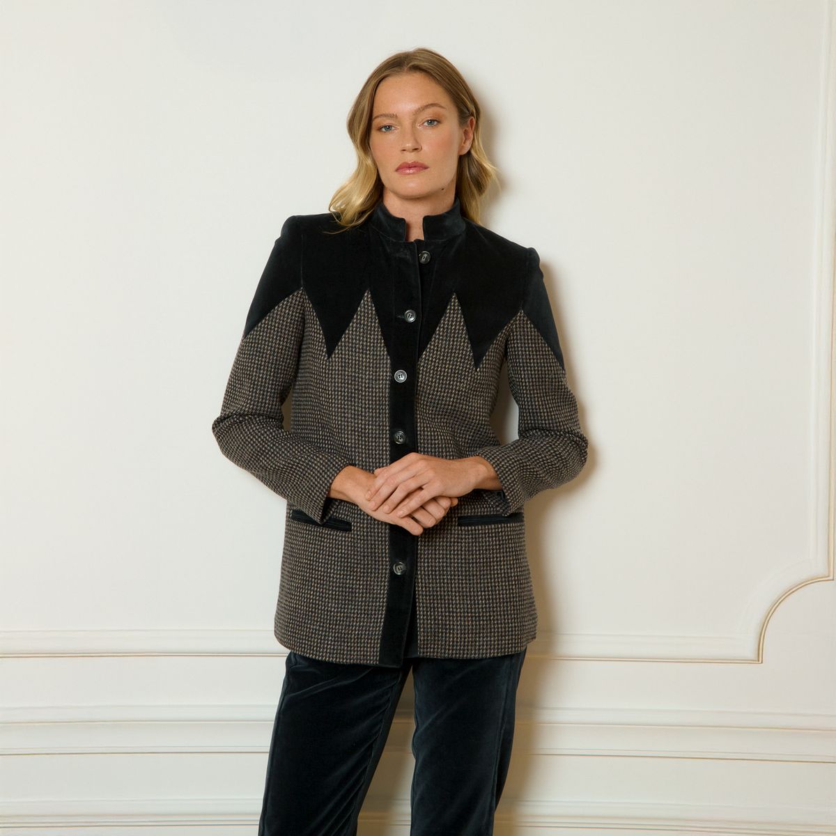 BYAN - Blazer Tobias Peak 100% Lana Byan