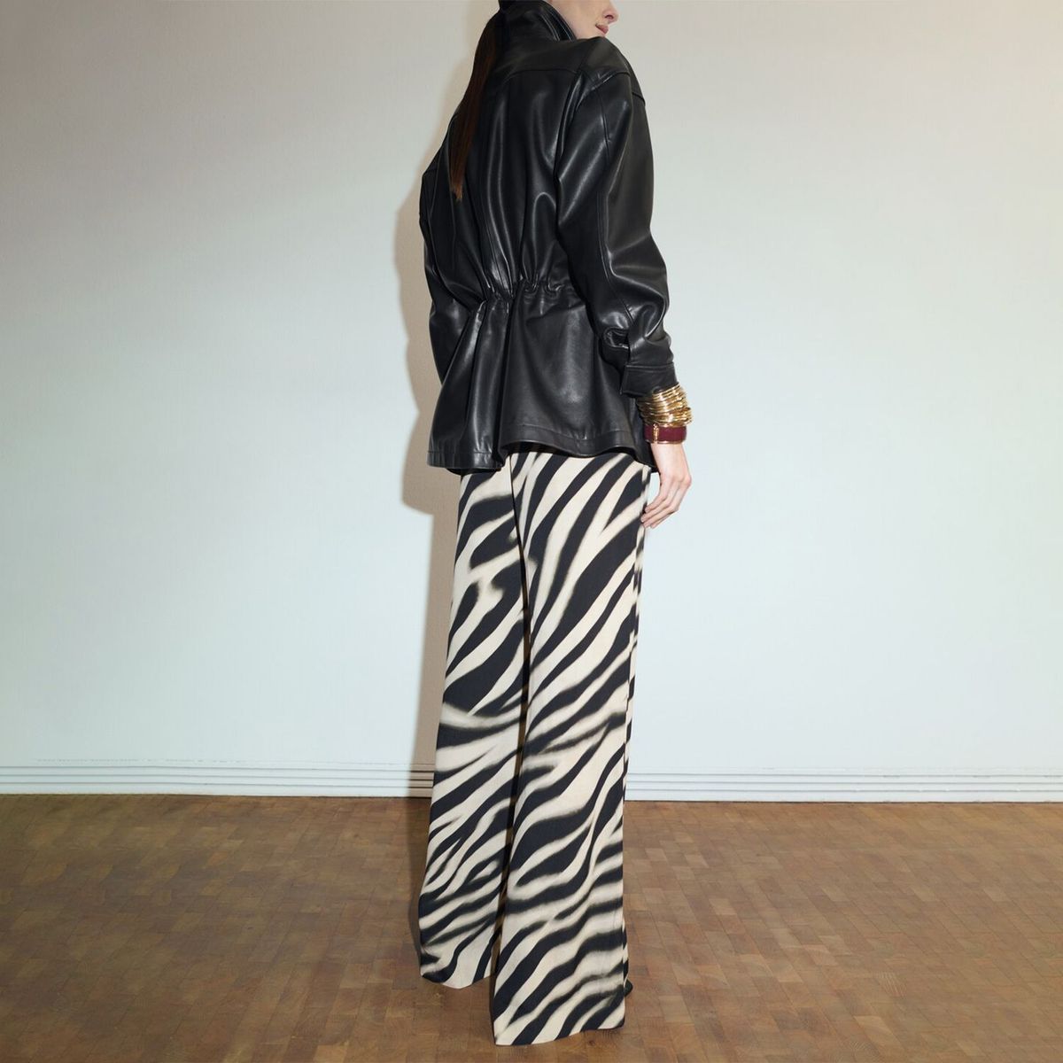 MANGO - Pantalón Recto Estampado Cebra Mujer Mango