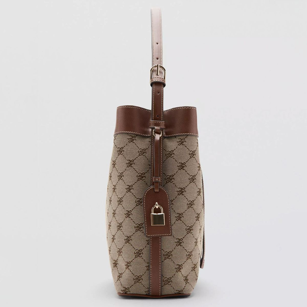 MANGO - Bolso Bucket Estampado Logo Mujer Mango