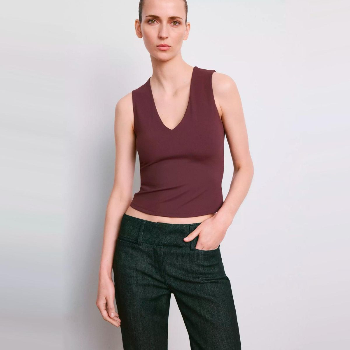 MANGO - Polera Entallado Escote Pico Mujer Mango