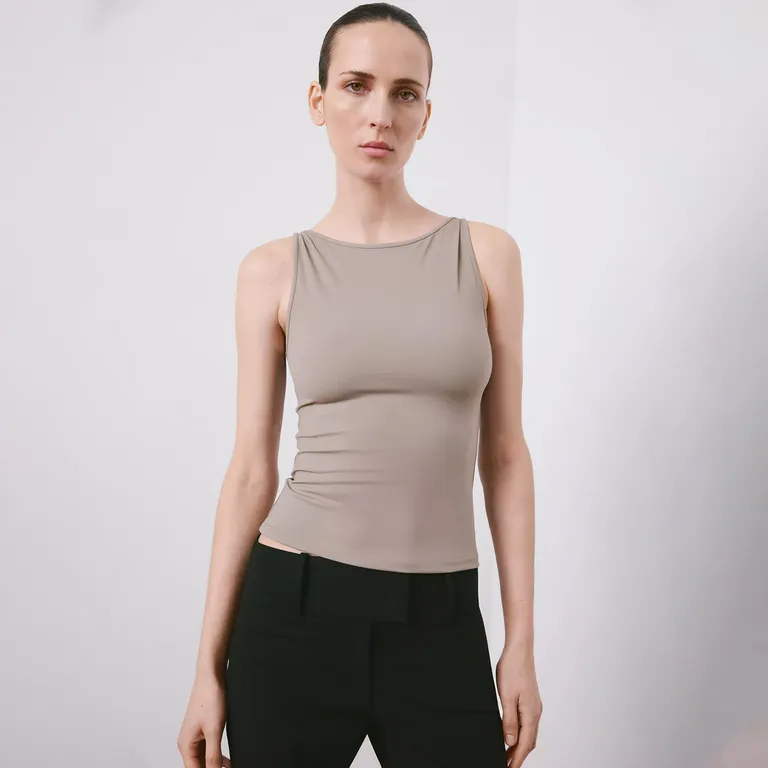 Polera Crop Entallado Mujer