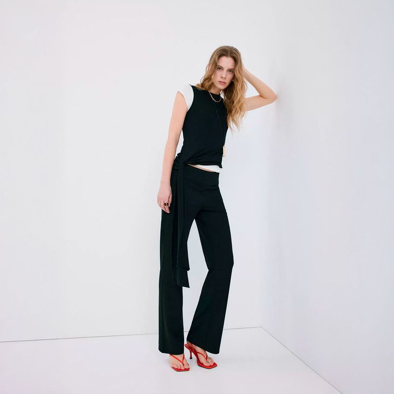 Pantalón Flare Tiro Medio Mujer