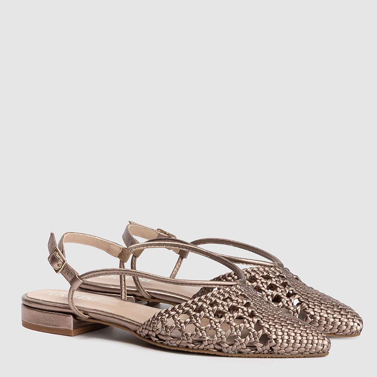 DANSI - Zapato Casual Mujer Cuero Plateado Dansi