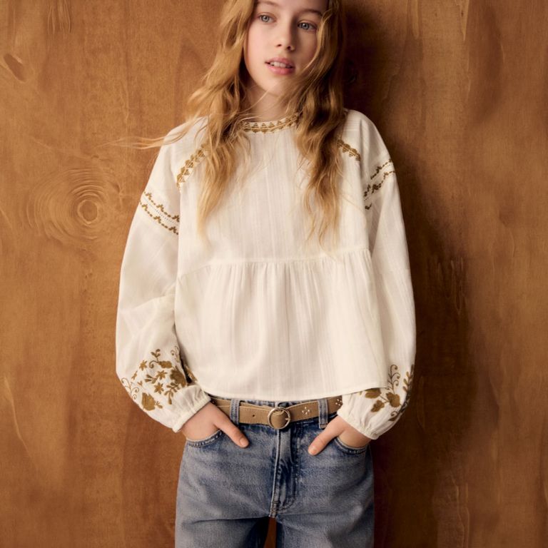 Blusa Estampada Bordada Niña