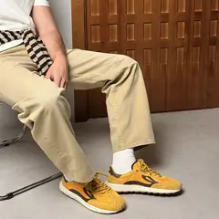 LEJAN - Zapatilla Urbana Hombre Barefoot Amarillo Retro