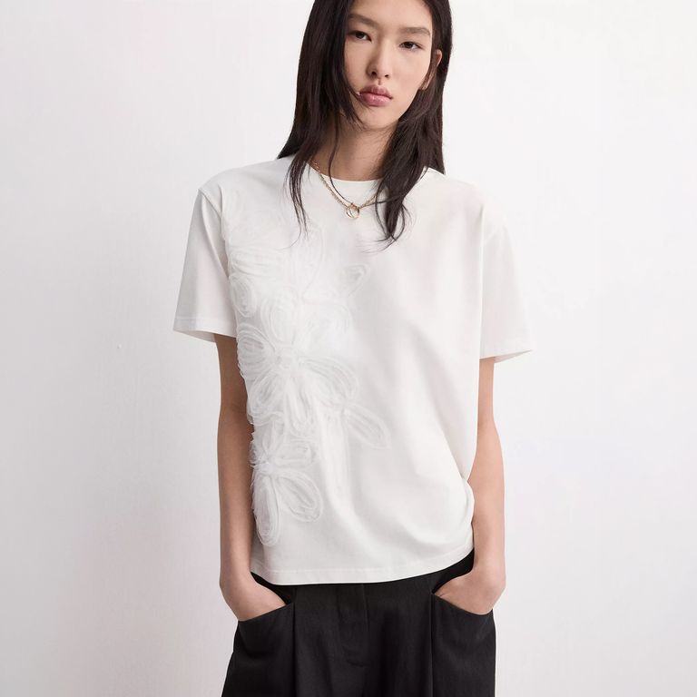 Polera Algodón Bordado Floral Mujer
