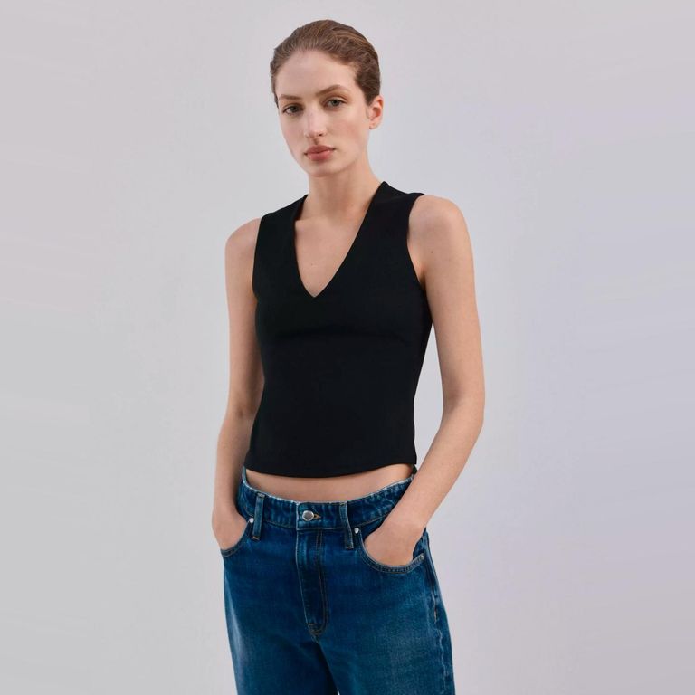 Polera Entallado Escote Pico Mujer