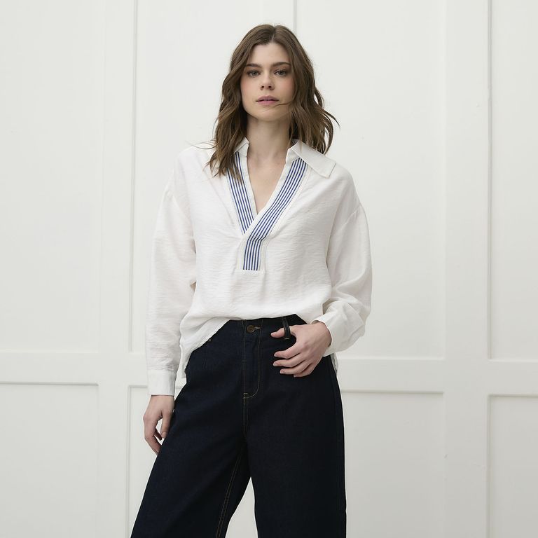 Blusa Detalle Escote Mujer