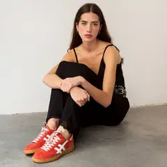 CORINA - Zapatilla Urbana Mujer Rojo