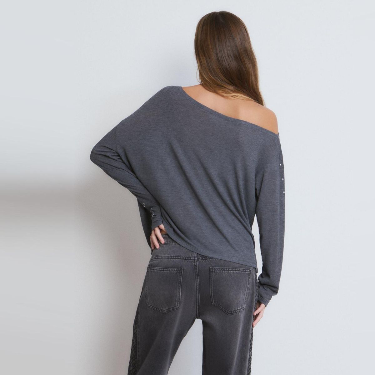 BROWNIE - Polera Manga Larga Tachas Mujer Brownie