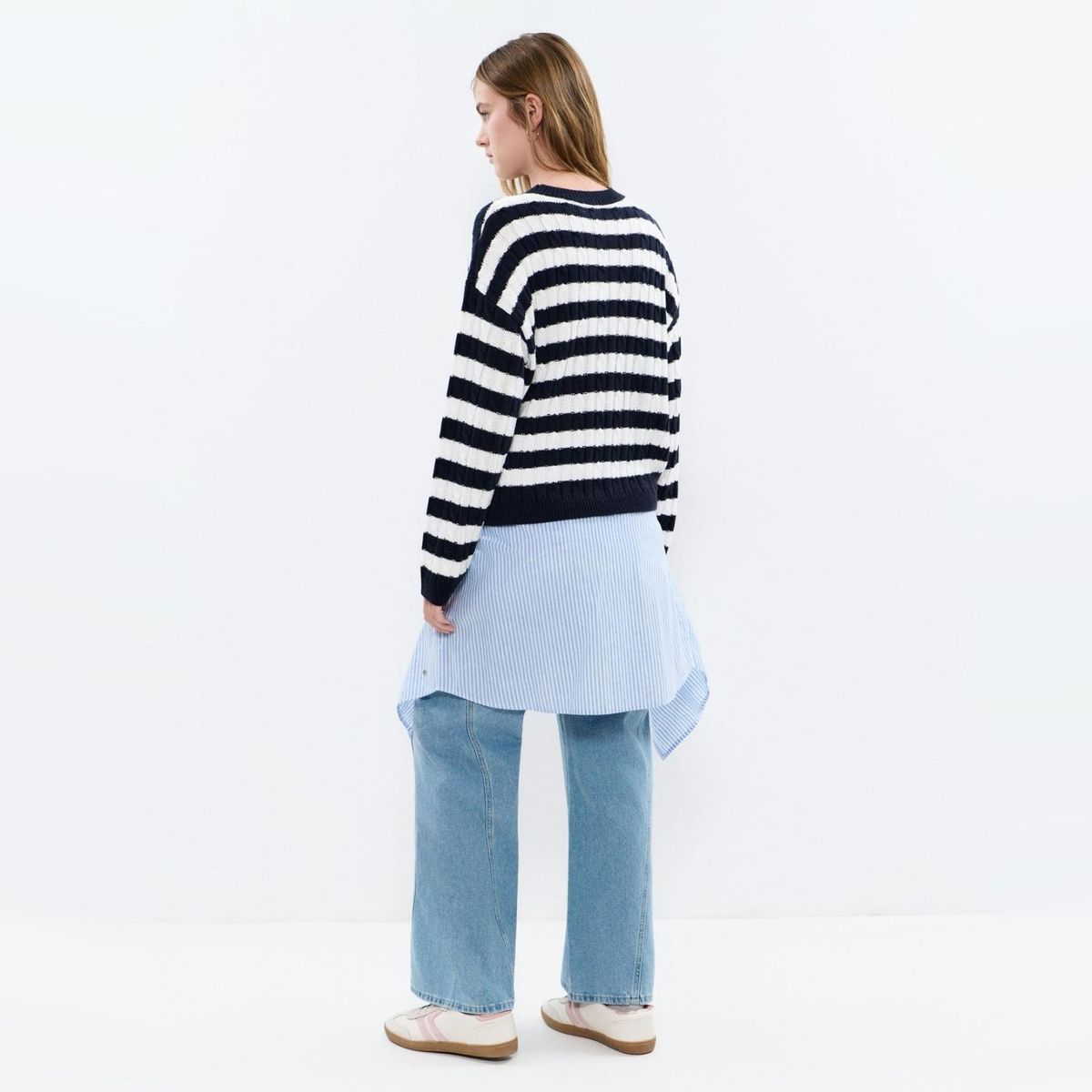 BROWNIE - Sweater Trenzas Rayas Perro Bordado Mujer Brownie