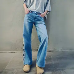 BROWNIE - Pantalón Recto Bordados Laterales Mujer