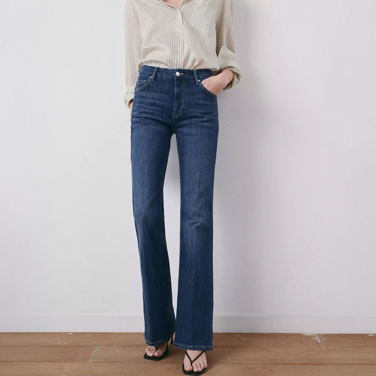 MANGO - Jeans Acampanados De Talle Alto Color Violeta Mujer Mango