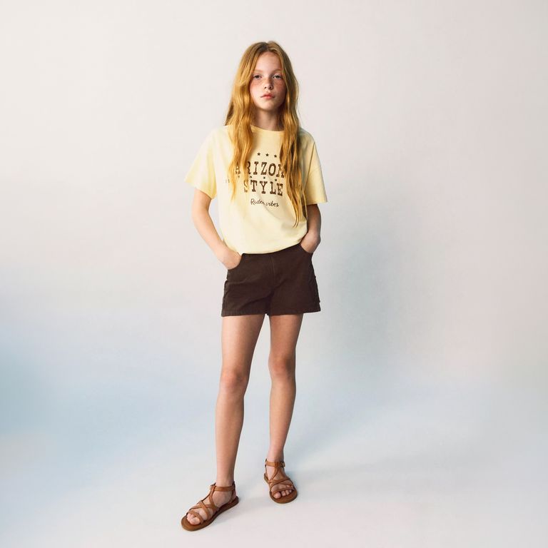 Shorts Estrellas Bordadas Niña