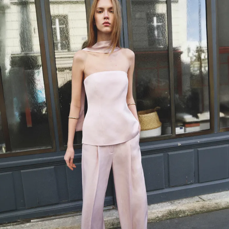 Top Con Cuello Tipo Bufanda Mujer