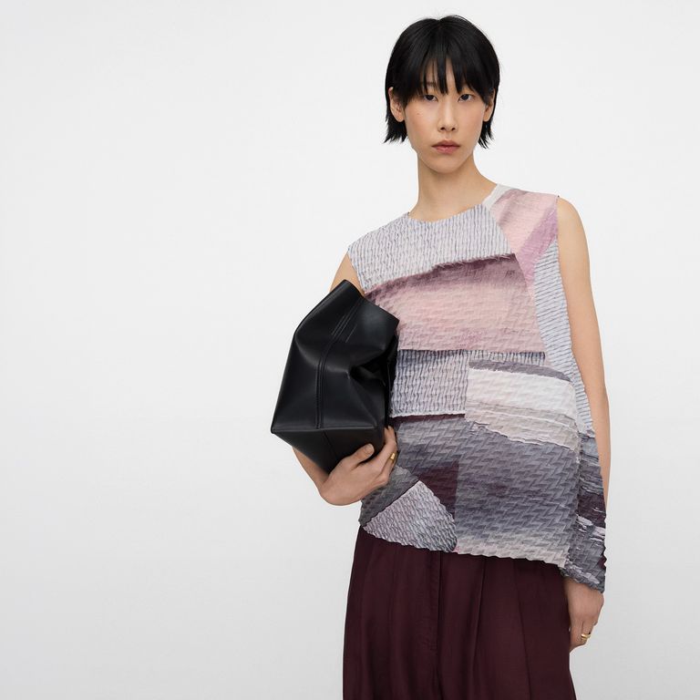 Blusa Estampada Sin Mangas Mujer