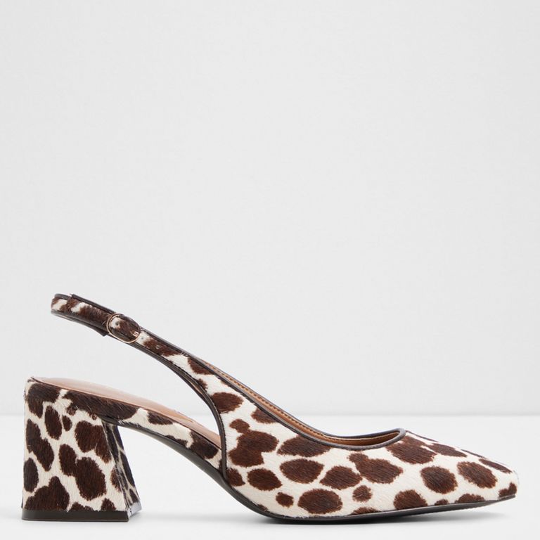 Ammira Zapato Formal Mujer Crema