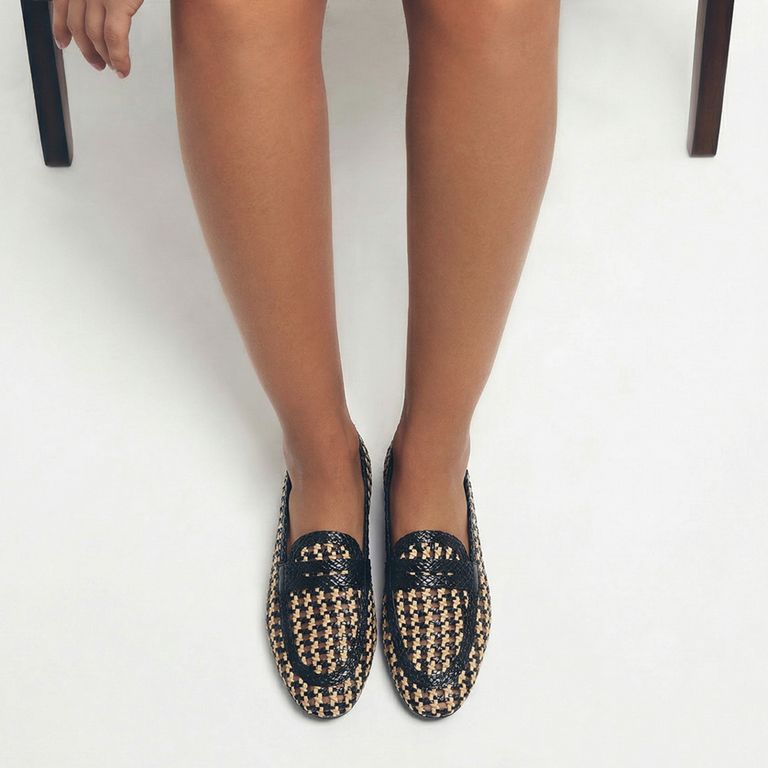 Mocasín Trenzado Mujer Negro Cuero