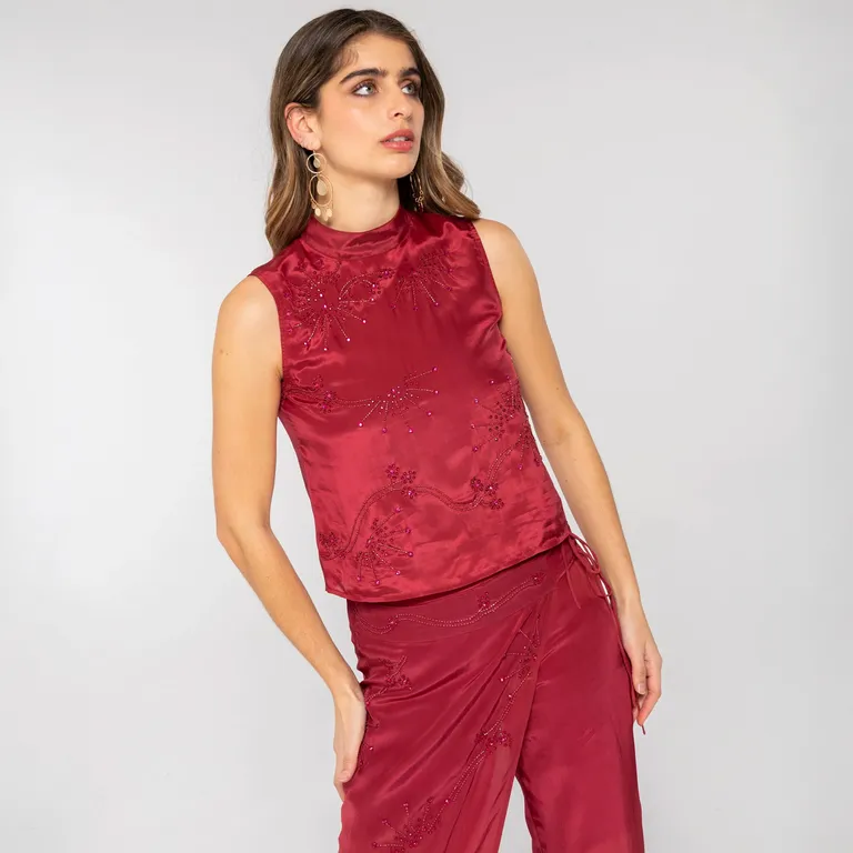 Top Satinado Bordados Mujer The Are