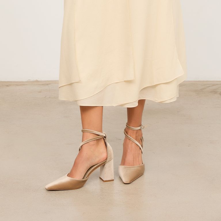 Zapato Formal Mujer Terciopelo Beige