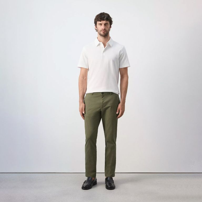 Pantalón Chinos Ajustados Y Cortos De Prato Hombre