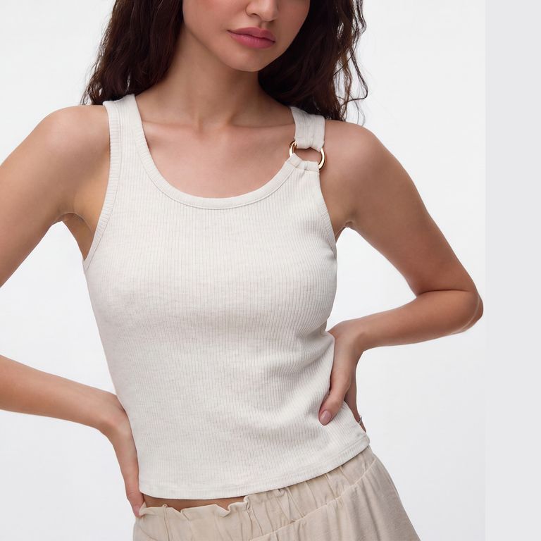 Top Detalle Metalico Mujer