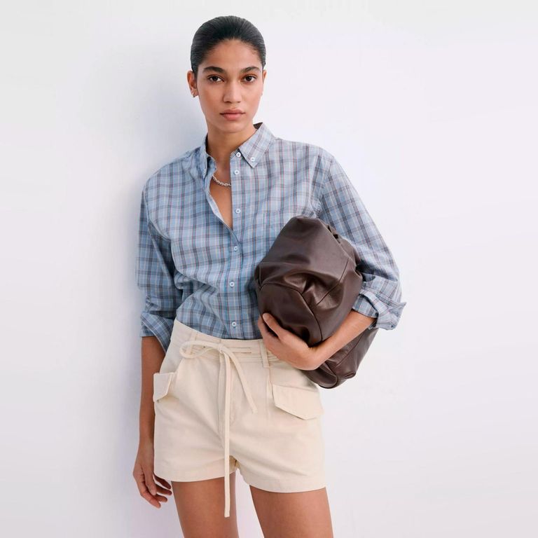 Shorts Denim Bolsillos Solapa Mujer