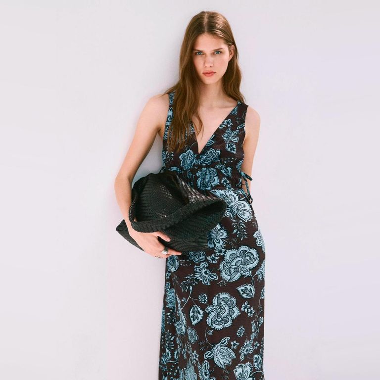 Vestido Floral Detalles Fruncidos Mujer
