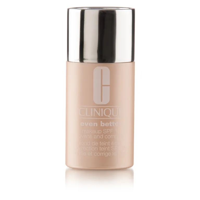 Base de Maquillaje Even Better Makeup SPF 15
