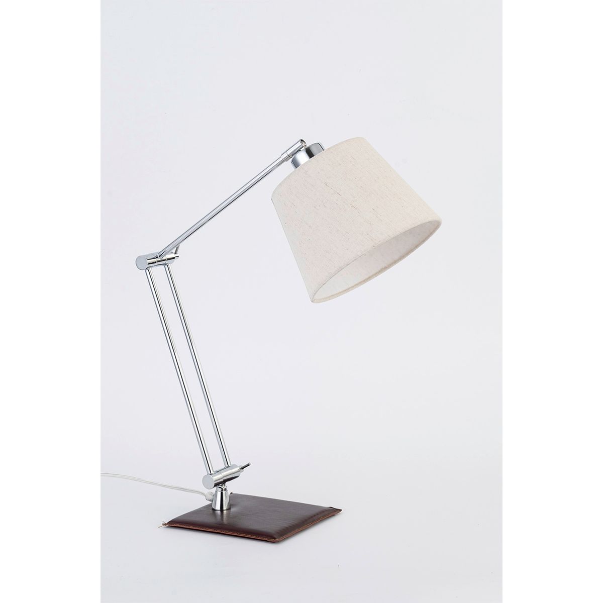 DISEÑO 3 - Lámpara Articulada Sobremesa Diseño 3