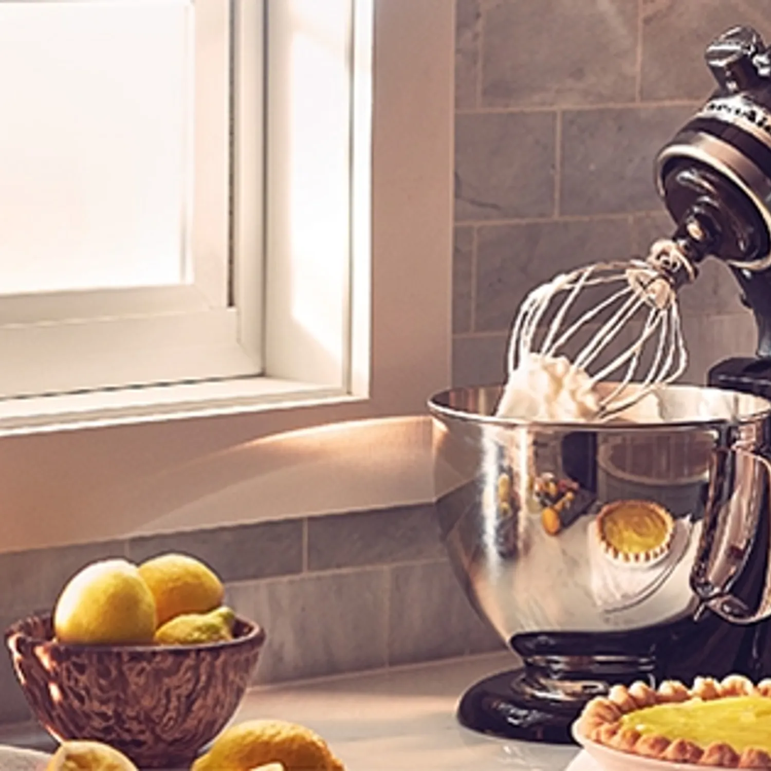 KITCHENAID Batidora Pedestal Artisan Negro | falabella.com