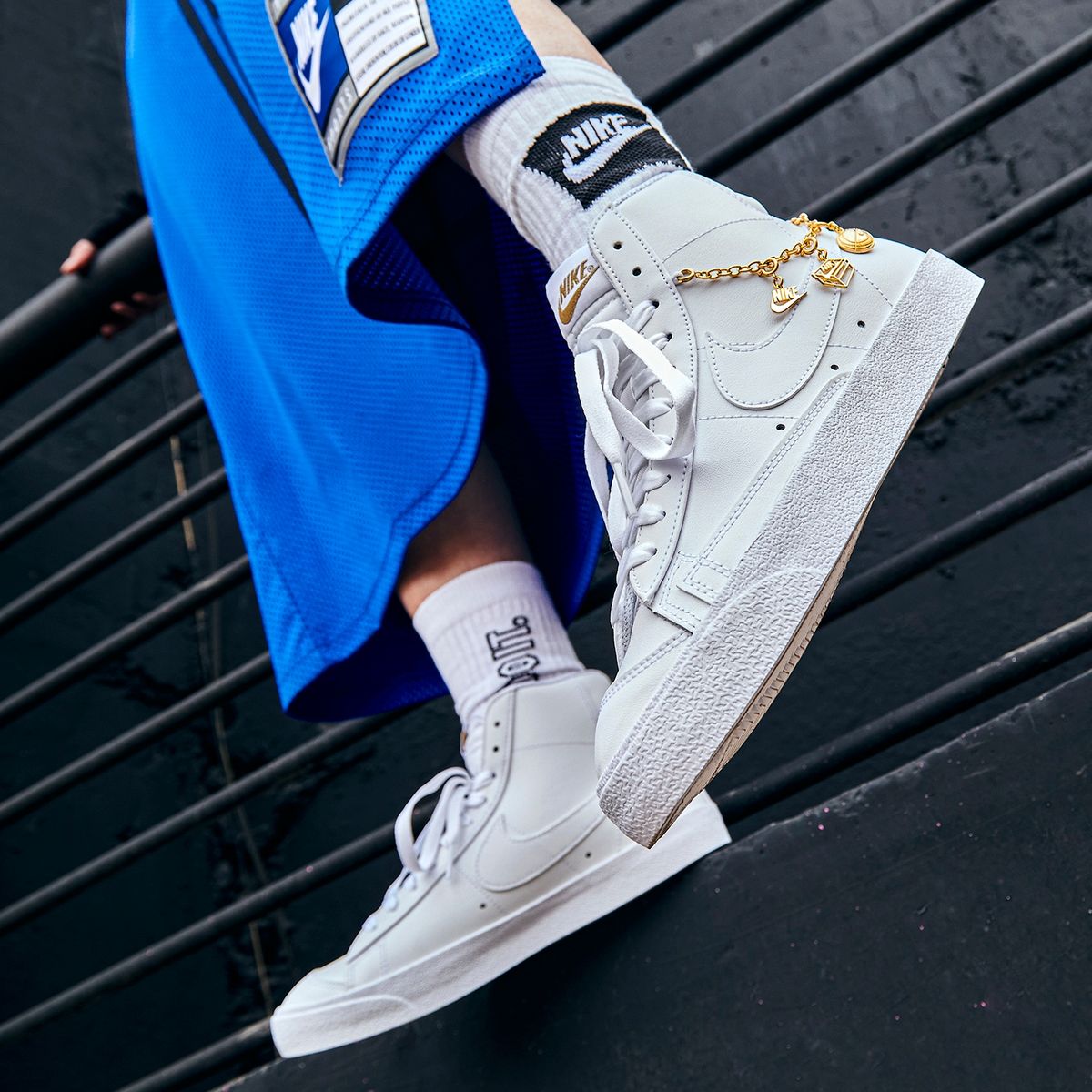 NIKE - Nike Blazer mid 77 lx zapatilla urbana mujer blanco